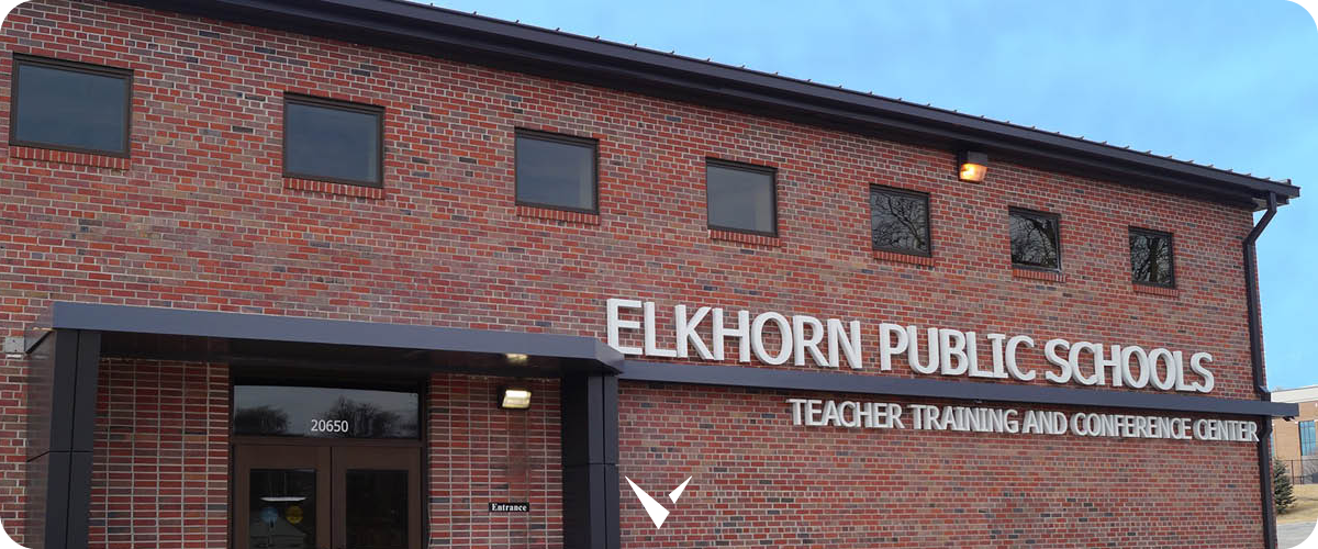 How Elkhorn Public Schools took a data-driven approach to evaluate wireless display technology 1 Vivi blog35