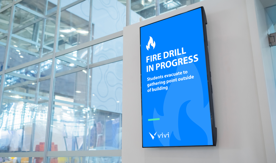 5 Reasons to Upgrade Your School's Digital Signage 1 Vertical Screen