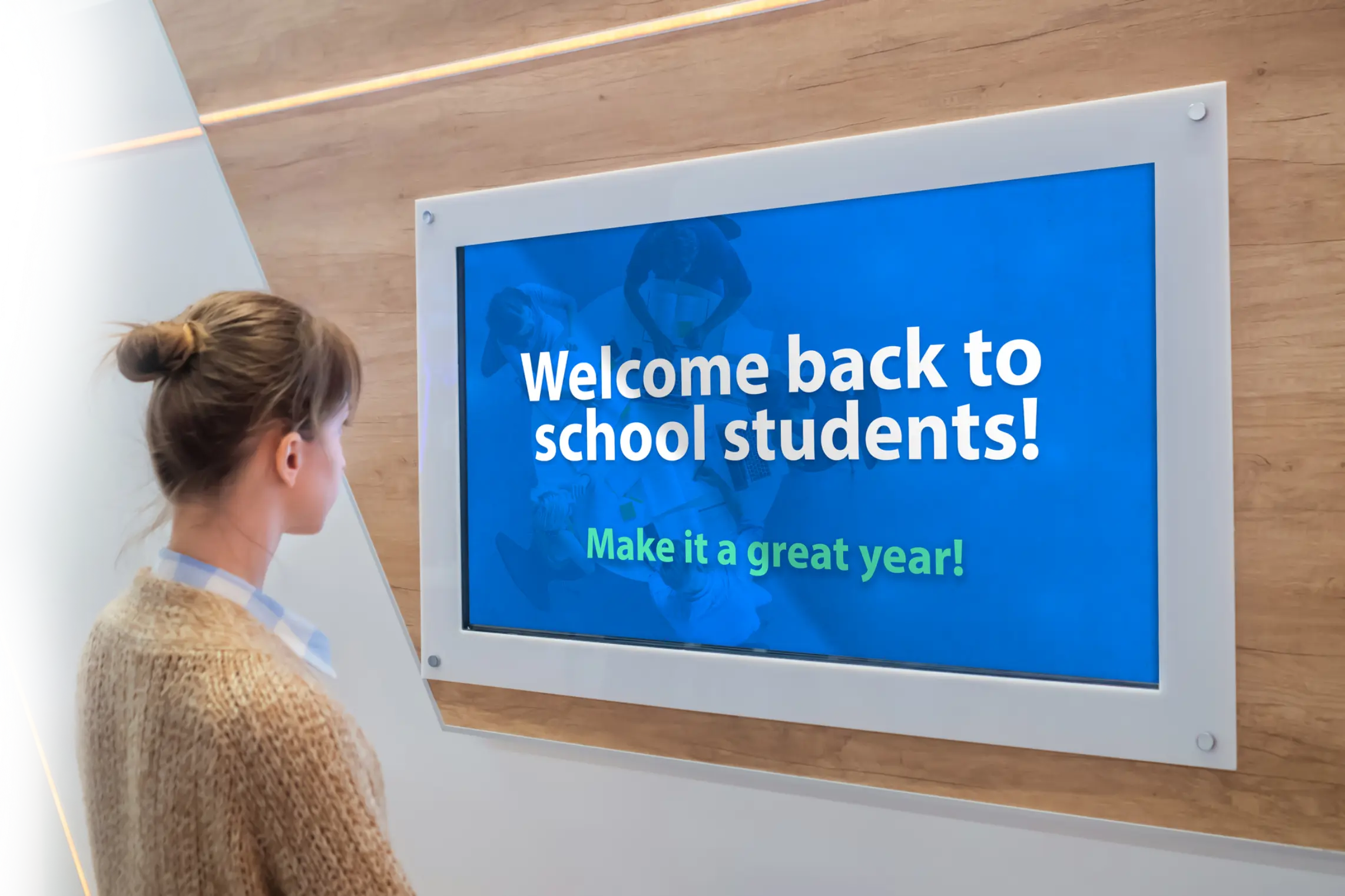 Example of Digital Signage for Schools